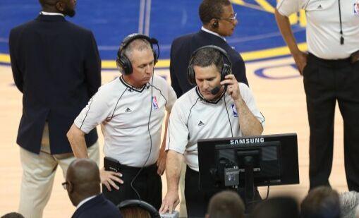 NBA改革录像回放规则 有权对争议球直接判罚