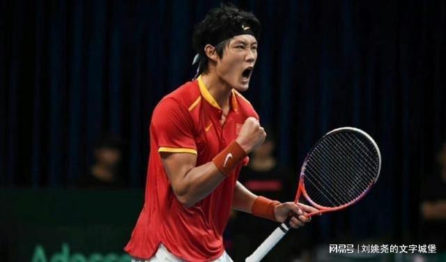 6-3！中国1哥扳平比分男单23号种子翻车美网冠军险被淘汰！